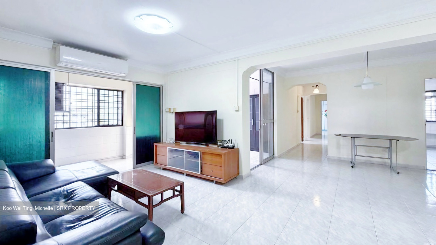 Blk 842 Jurong West Street 81 (Jurong West), HDB Executive #576133791